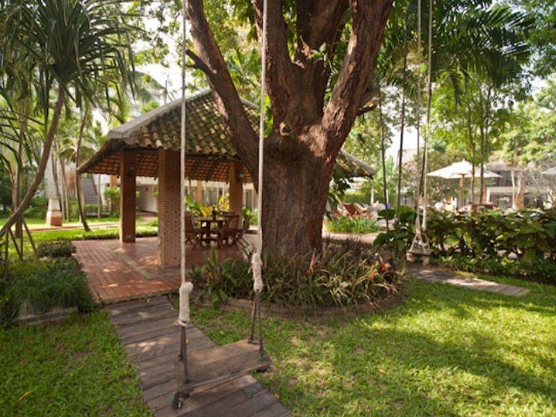 Woodlands Hotel And Resort Pattaya Zewnętrze zdjęcie